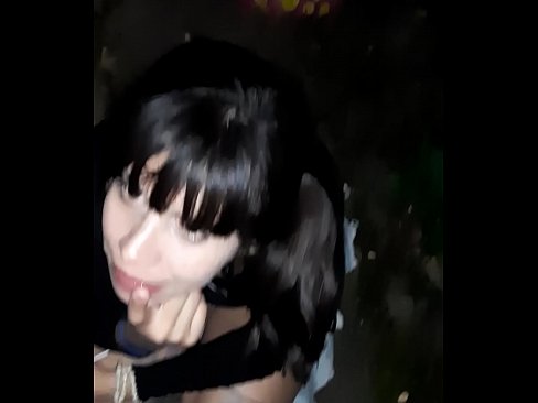 ❤️ Na rúa pene inchado a cambio de doces Vídeo de puta  a nós gl.javdoe.top